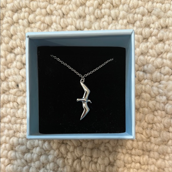 Taylor Swift “1989” Seagull Necklace - Picture 2 of 3